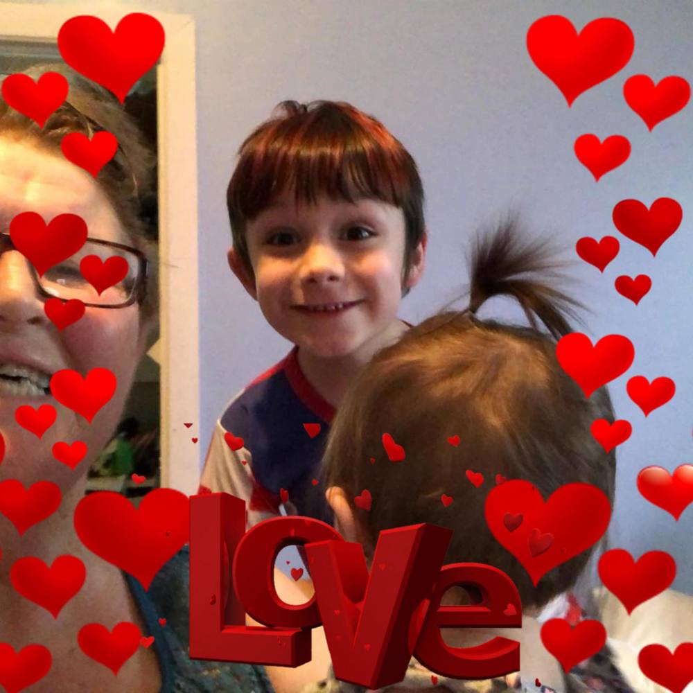 Meet your Posher, Eva